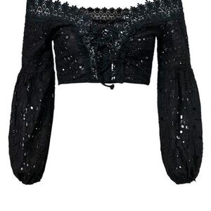 Blue blush black crop top Large